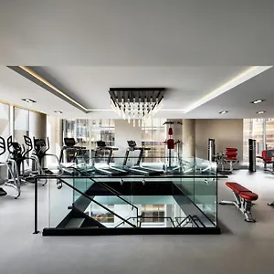 Humaniti Montreal, Autograph Collection Montreal